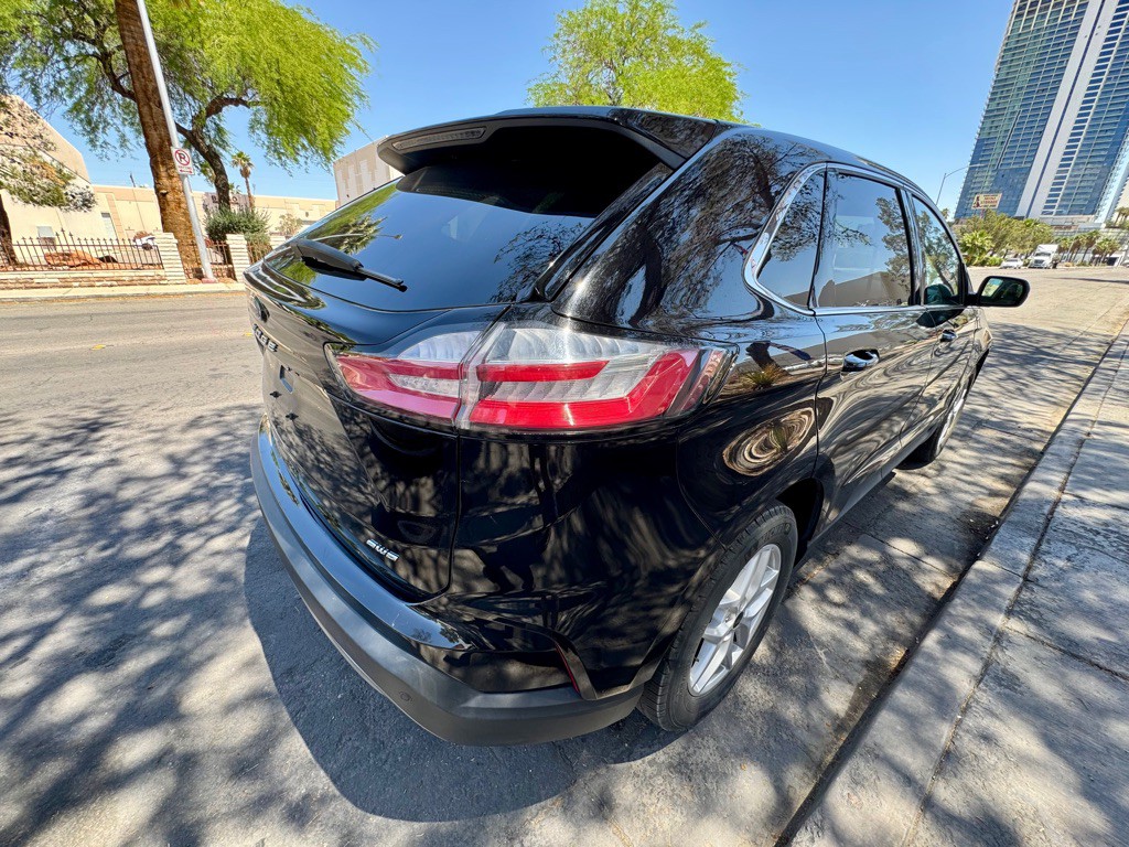 2023 Ford Edge Image 5