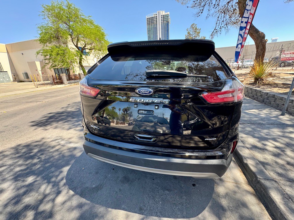 2023 Ford Edge Image 6