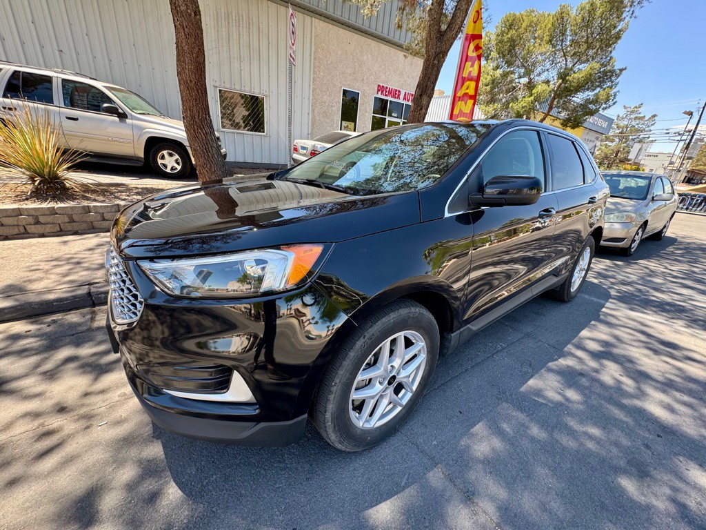2023 Ford Edge Image 9