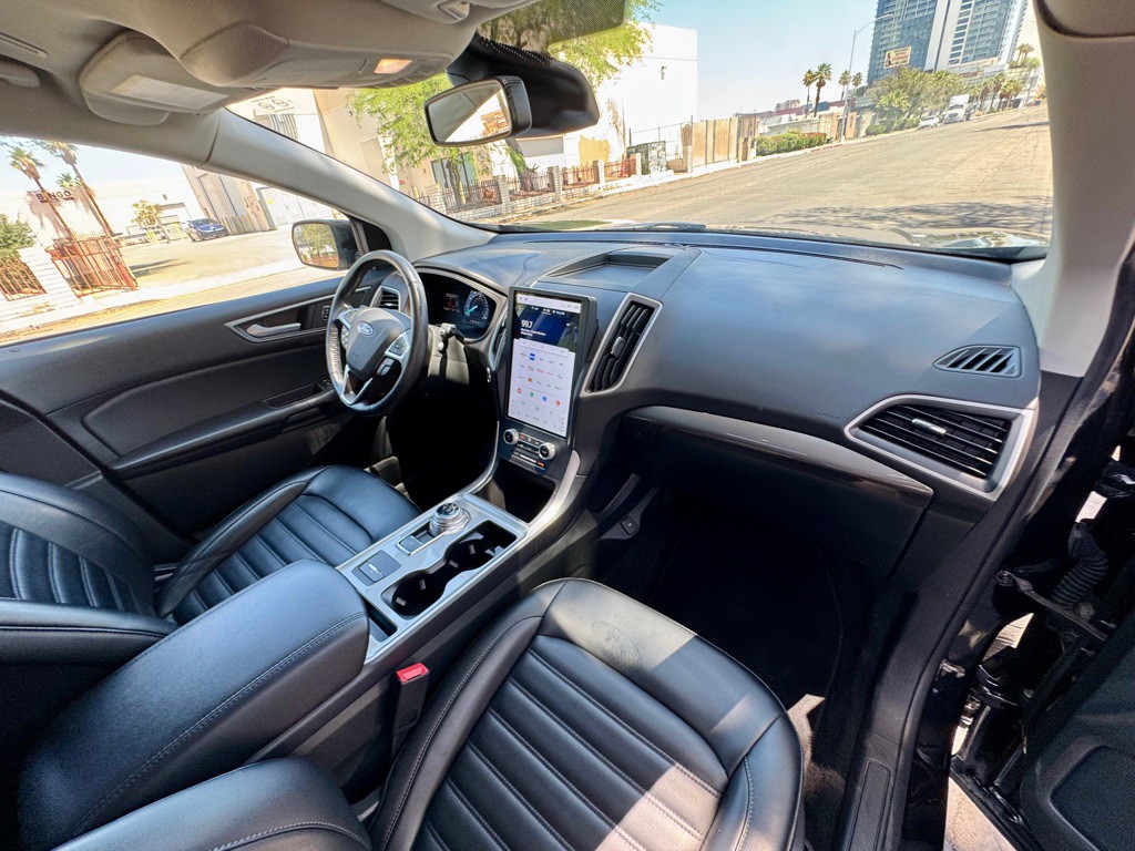 2023 Ford Edge Image 22