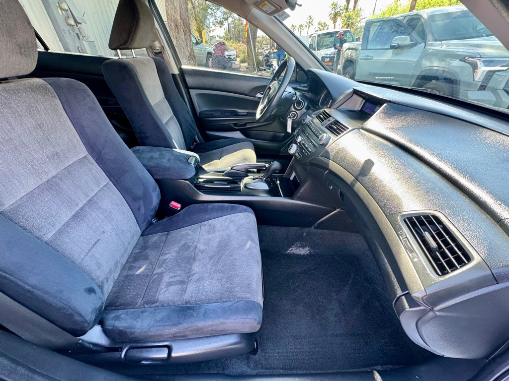 2009 Honda Accord Image 20