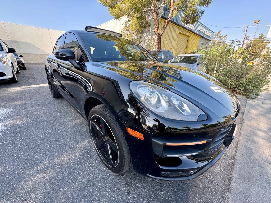 2016 Porsche Macan Image 3