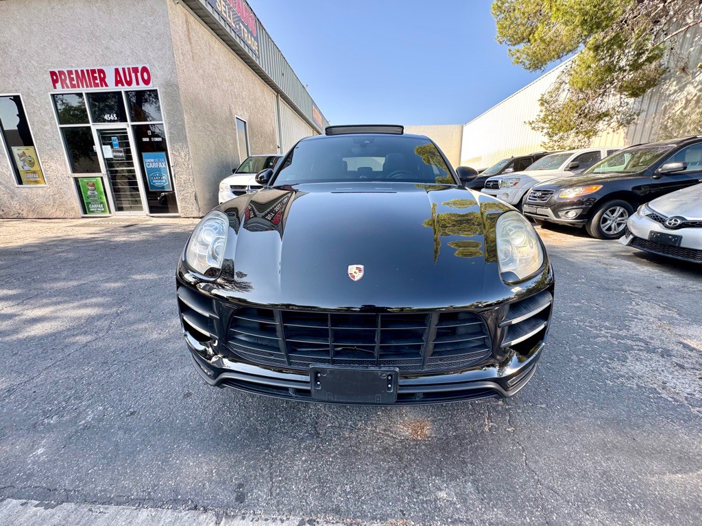 2016 Porsche Macan Image 6