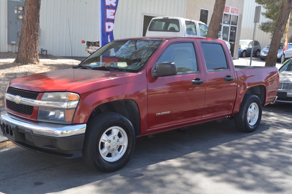 2004 Chevrolet Colorado Image 3