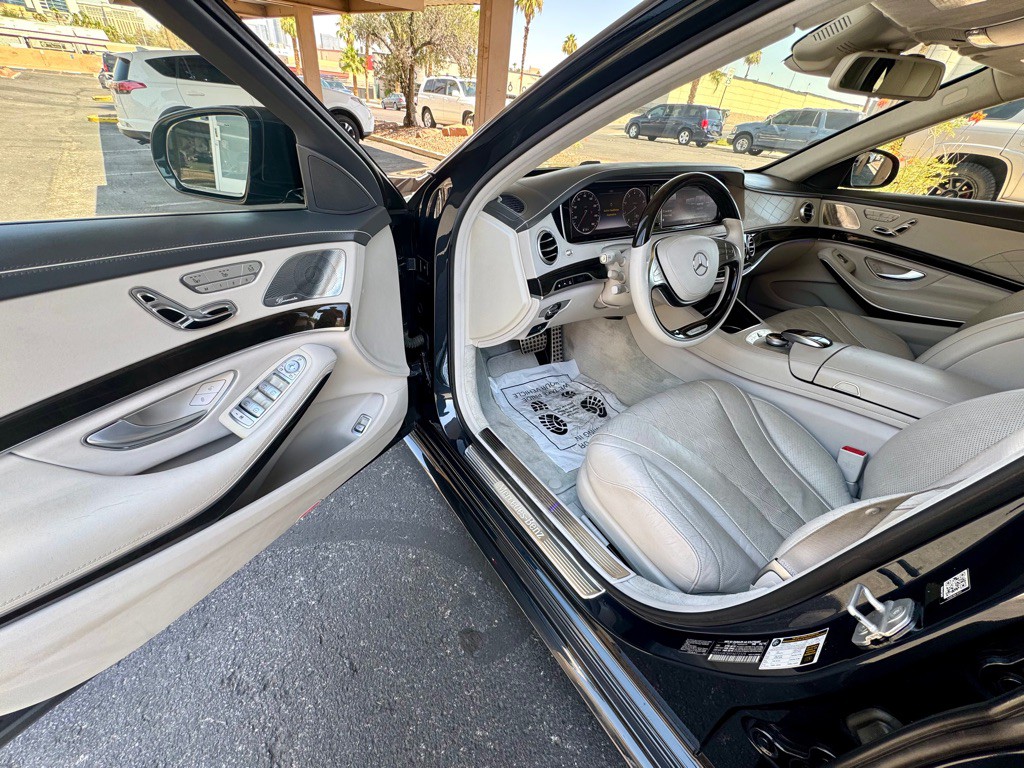 2015 Mercedes-Benz S-Class Image 12