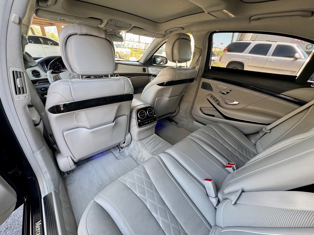 2015 Mercedes-Benz S-Class Image 18