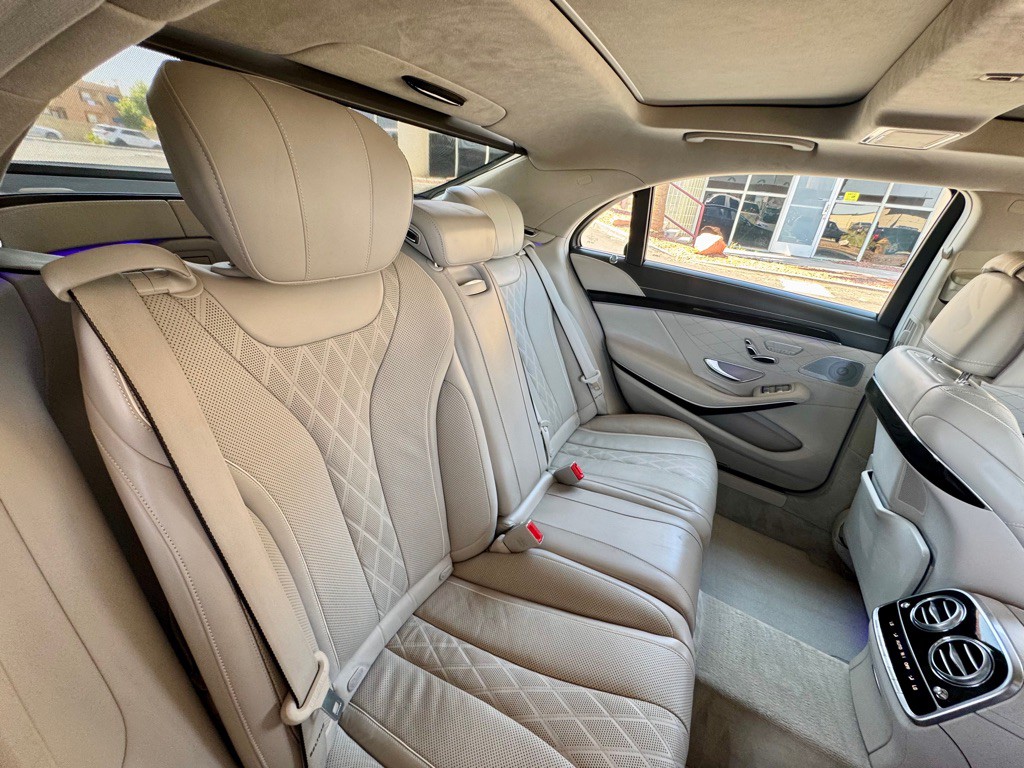 2015 Mercedes-Benz S-Class Image 24