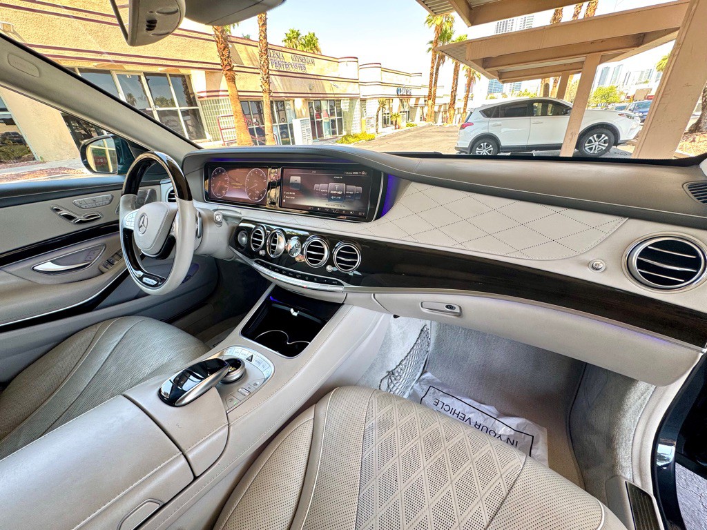 2015 Mercedes-Benz S-Class Image 32