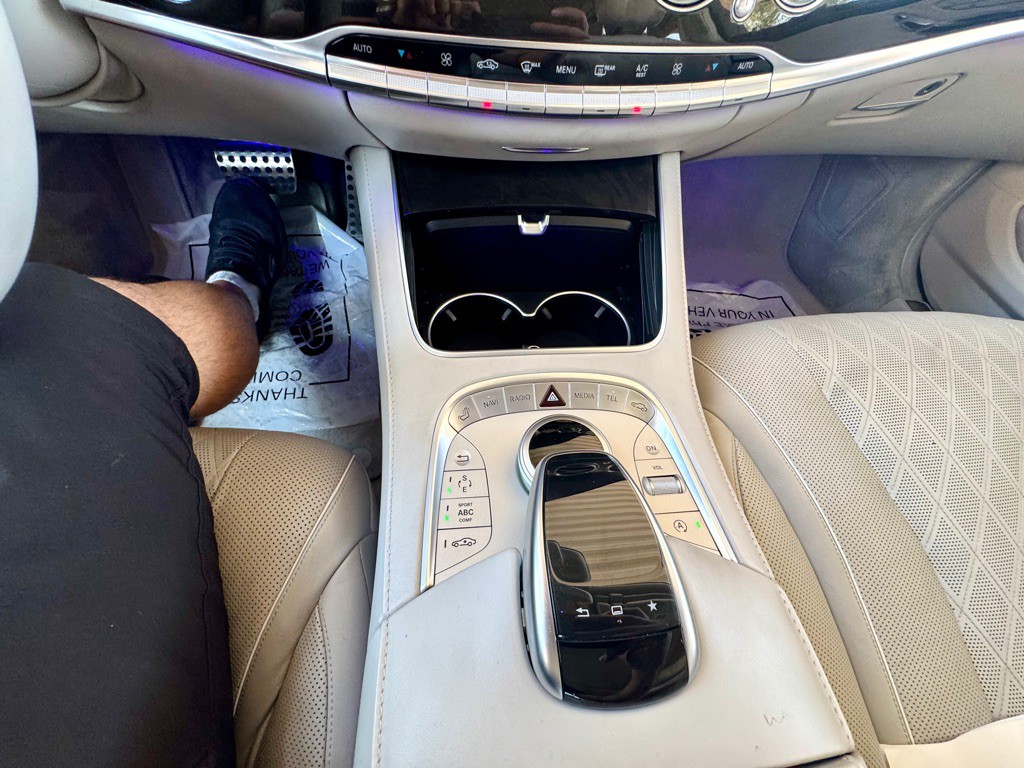 2015 Mercedes-Benz S-Class Image 35