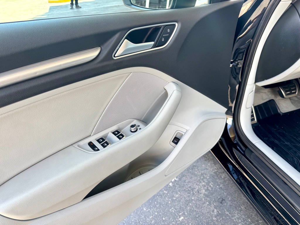 2015 Audi A3 Image 12