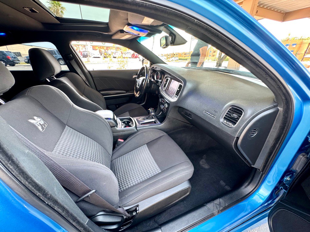 2019 Dodge Charger Image 12