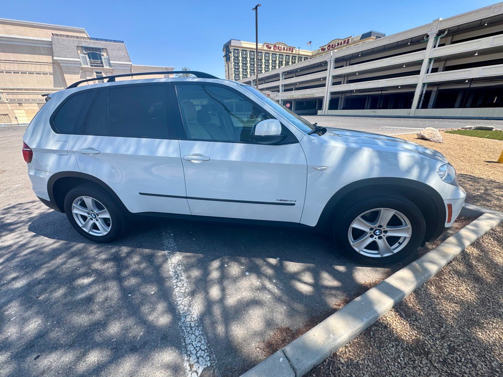 2012 BMW X5 Image 6