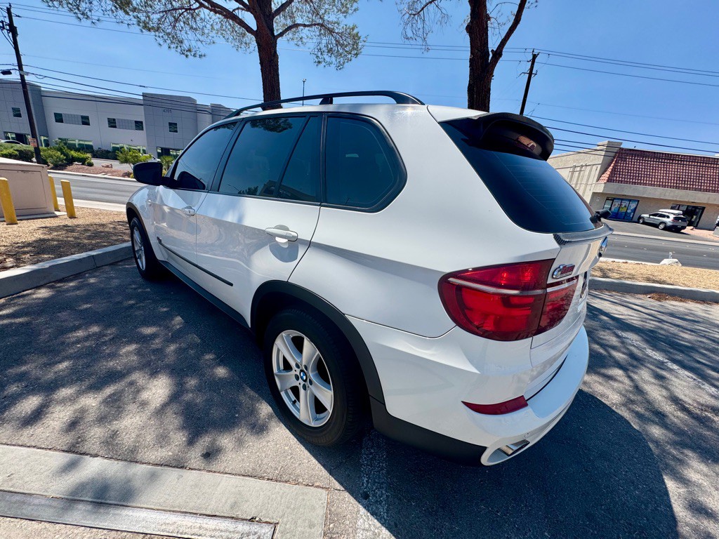 2012 BMW X5 Image 7
