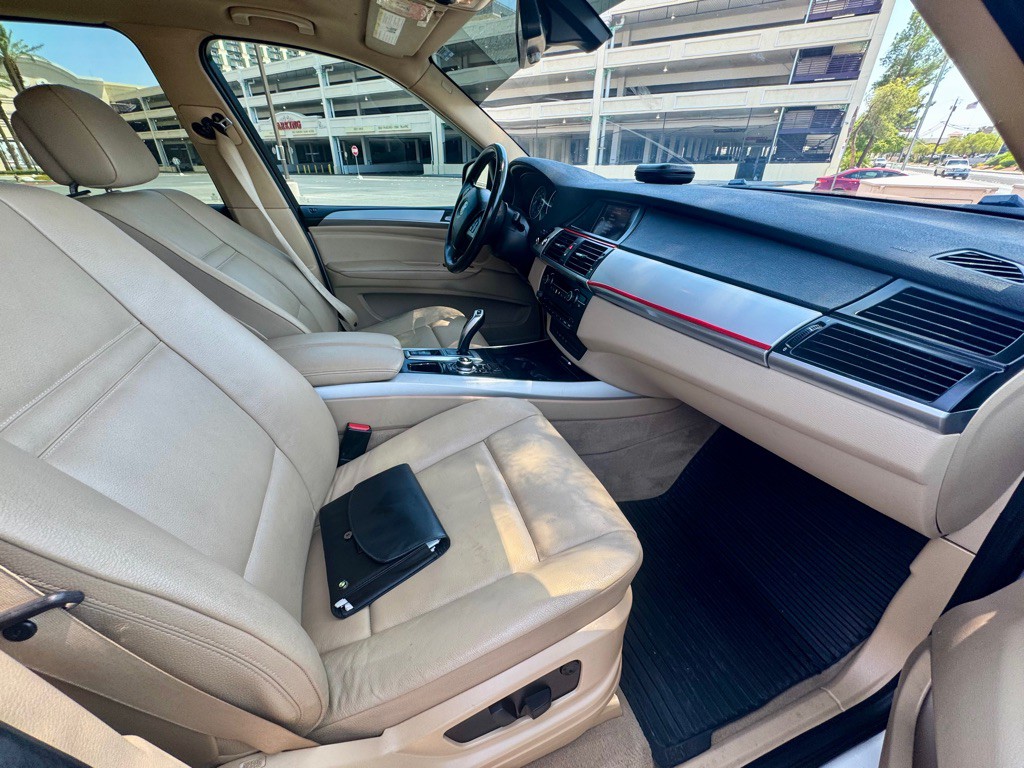2012 BMW X5 Image 27
