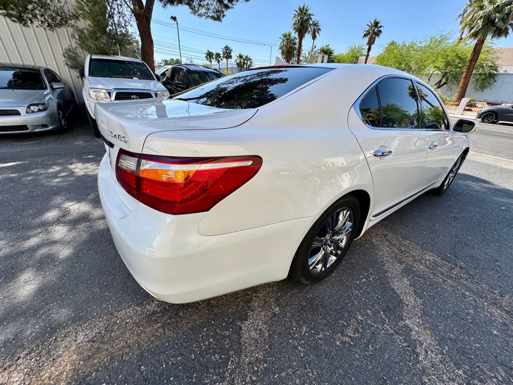 2012 Lexus LS Image 5