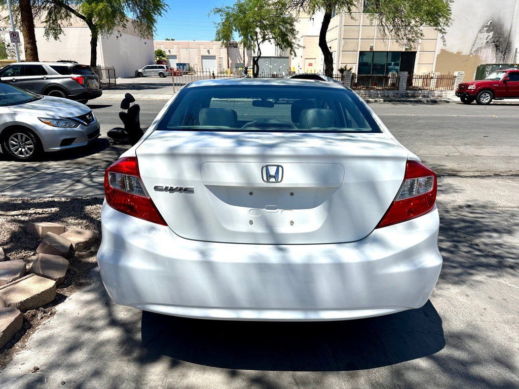 2012 Honda Civic Image 9