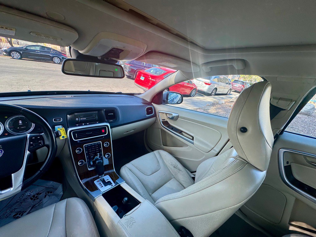 2012 Volvo S60 Image 16