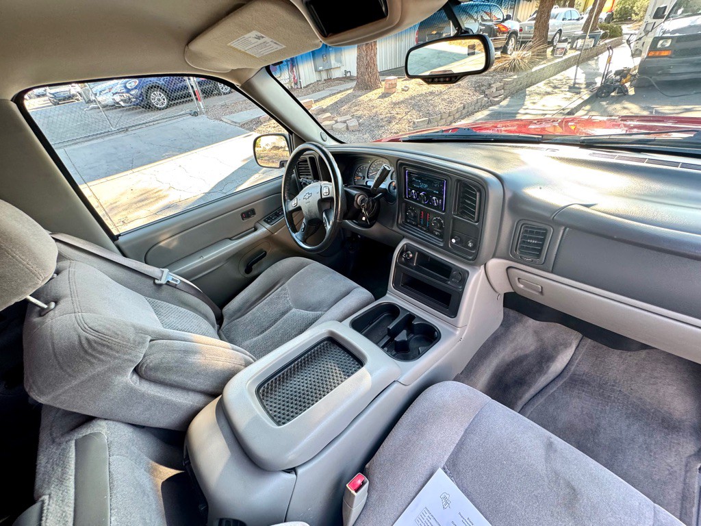2006 Chevrolet Avalanche Image 25