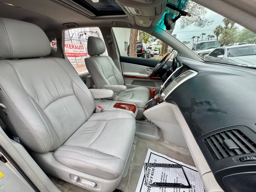 2004 Lexus RX 330 Image 23