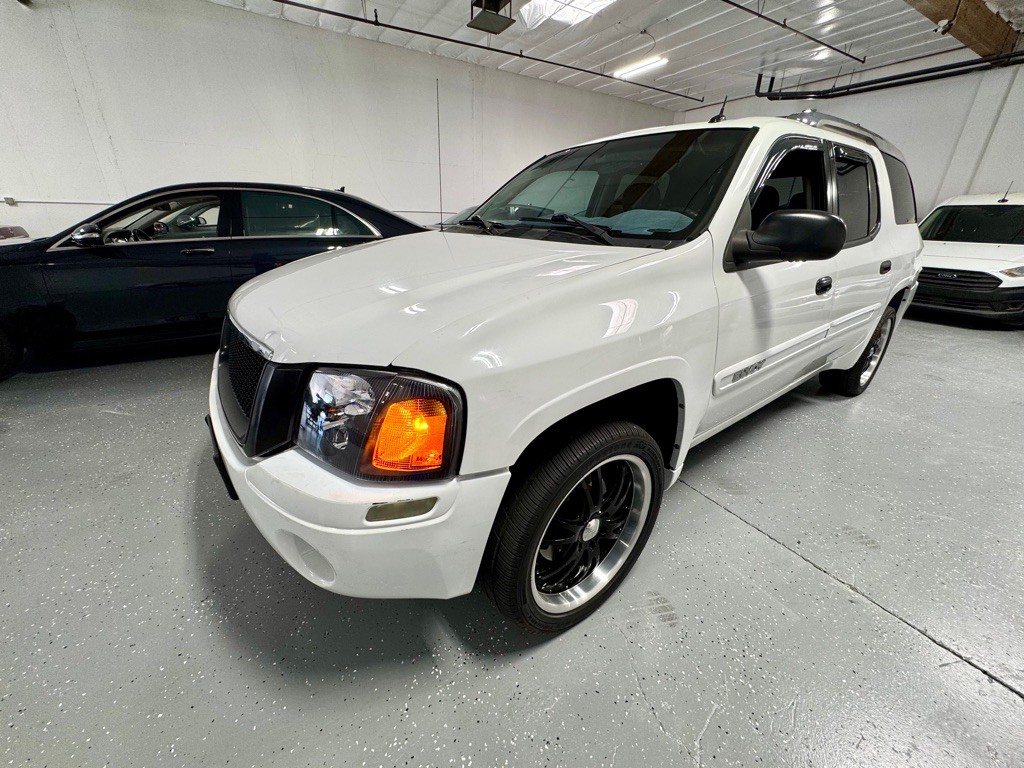 2004 GMC Envoy Image 8