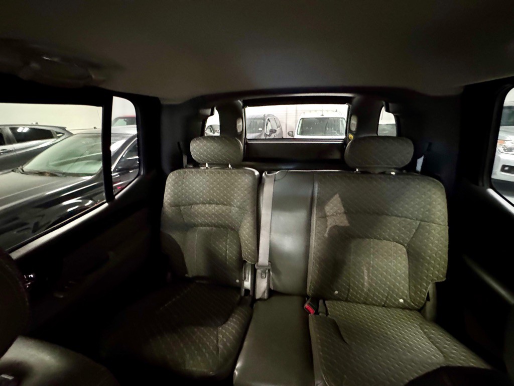 2004 GMC Envoy Image 23