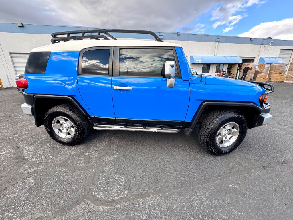 2008 Toyota FJ Cruiser Image 4