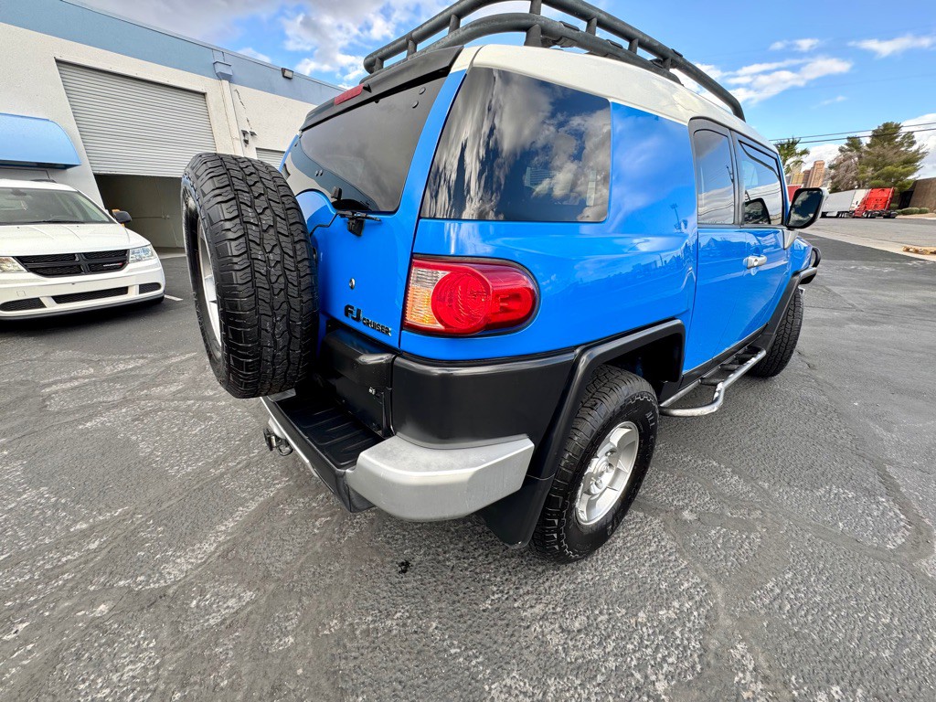 2008 Toyota FJ Cruiser Image 5