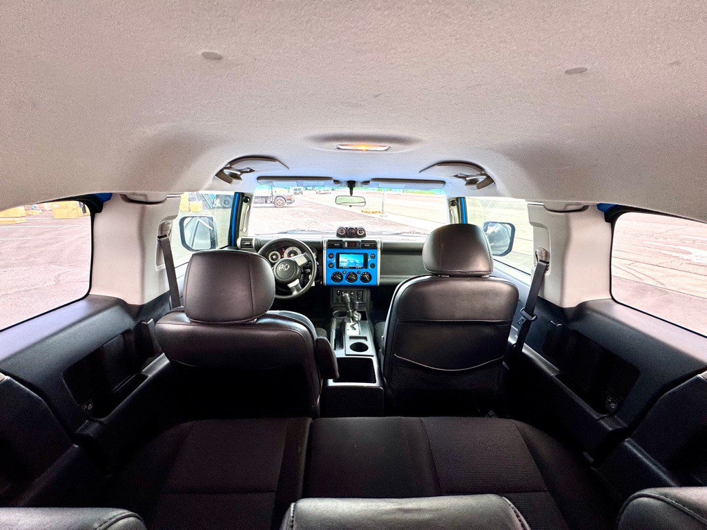 2008 Toyota FJ Cruiser Image 15