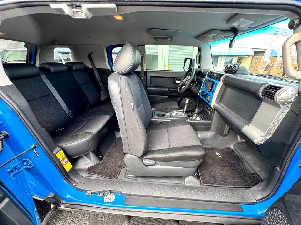 2008 Toyota FJ Cruiser Image 18