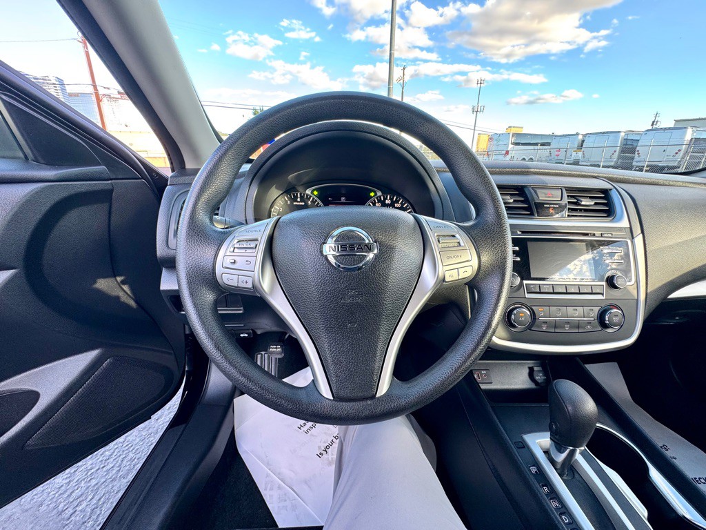 2018 Nissan Altima Image 20