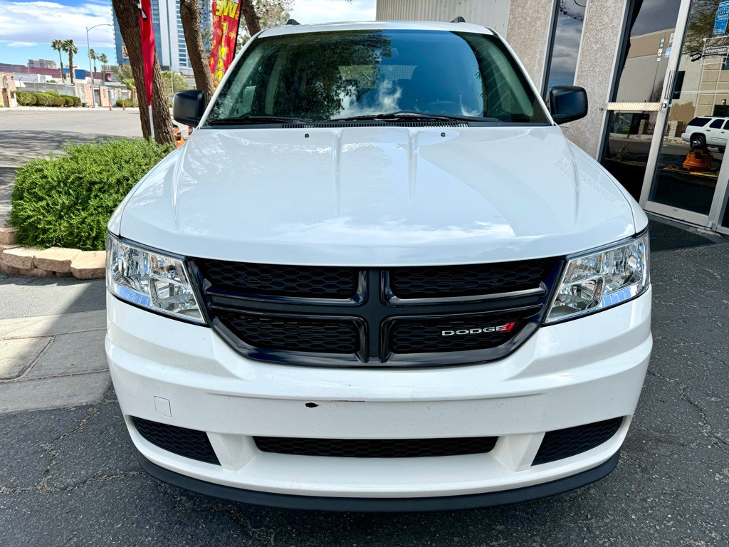 2018 Dodge Journey Image 2