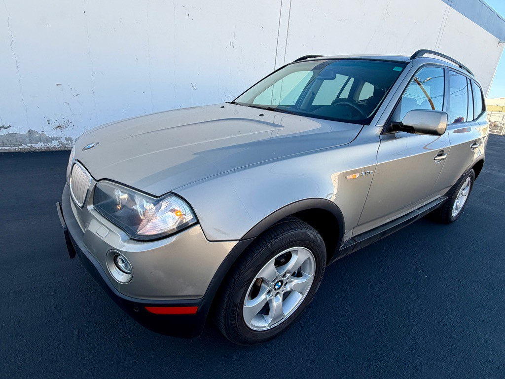 2007 BMW X3 Image 9