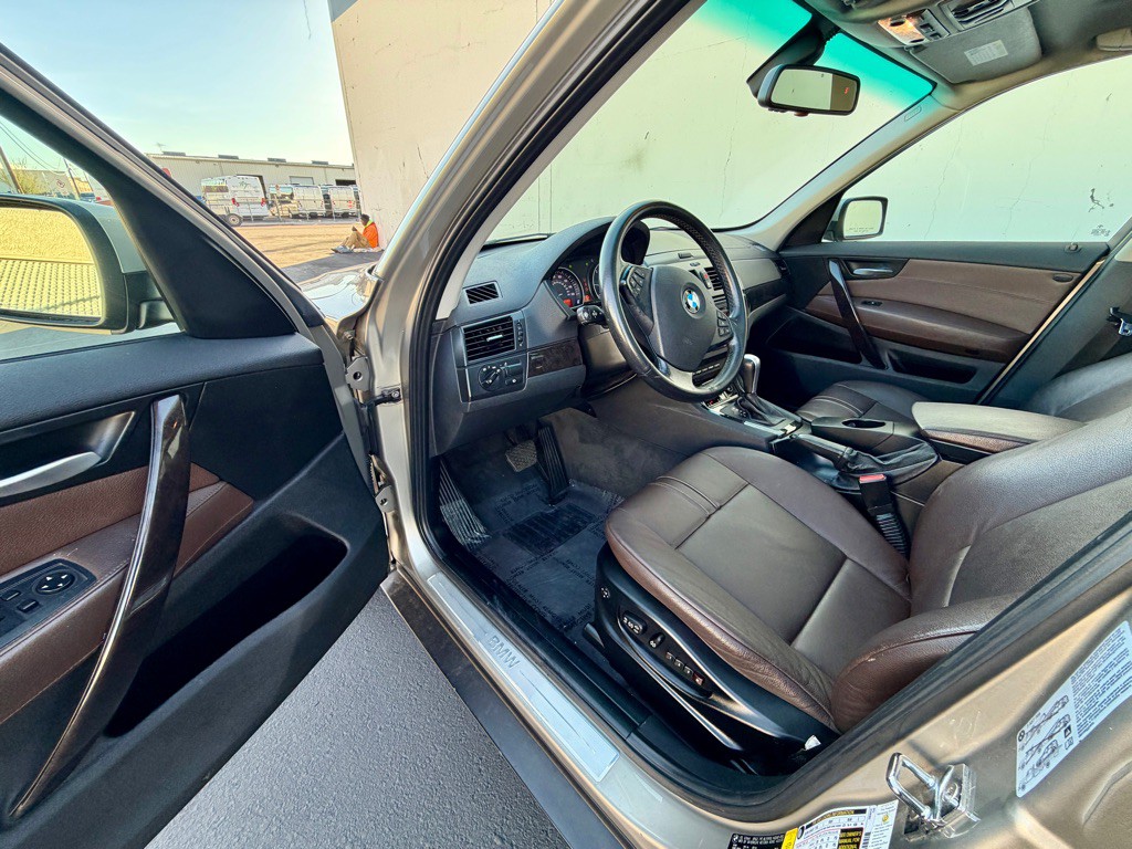2007 BMW X3 Image 12