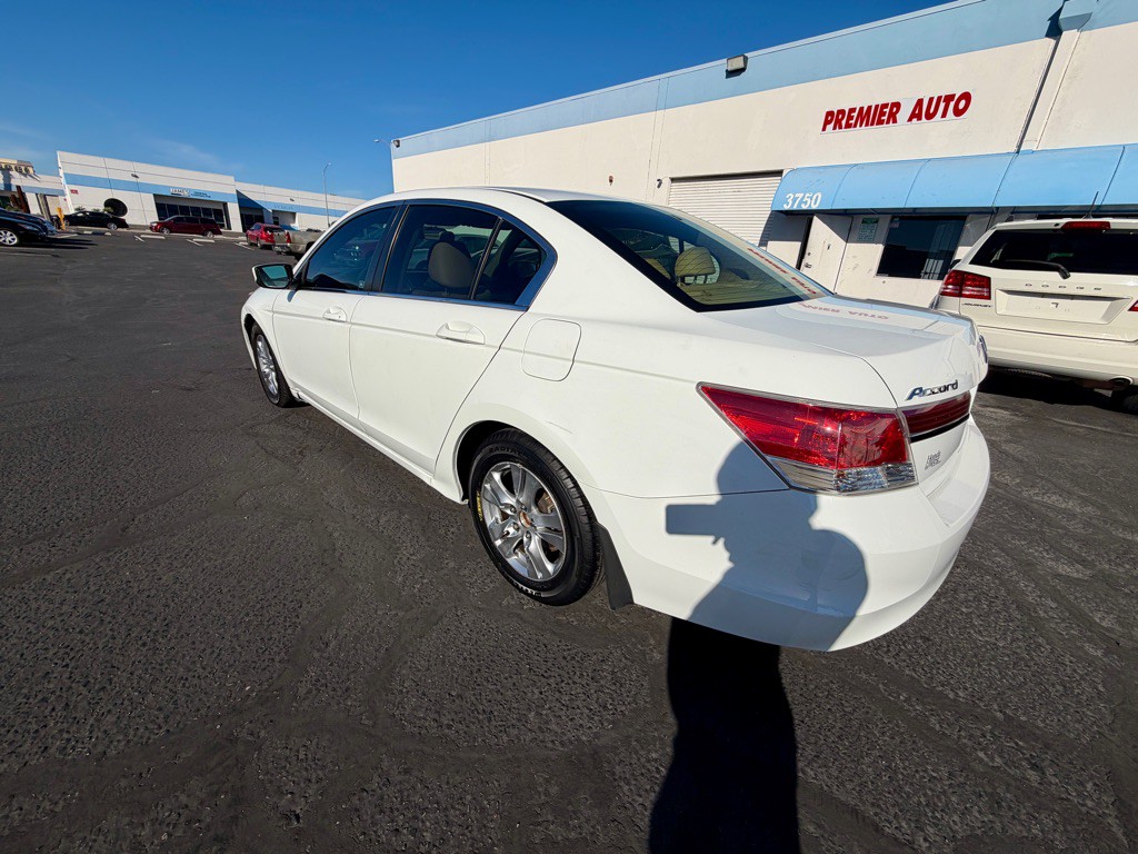 2011 Honda Accord Image 7