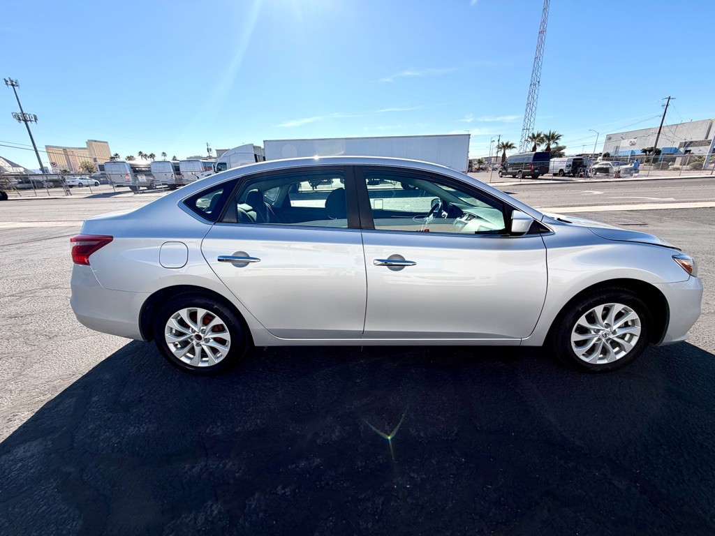 2019 Nissan Sentra Image 3