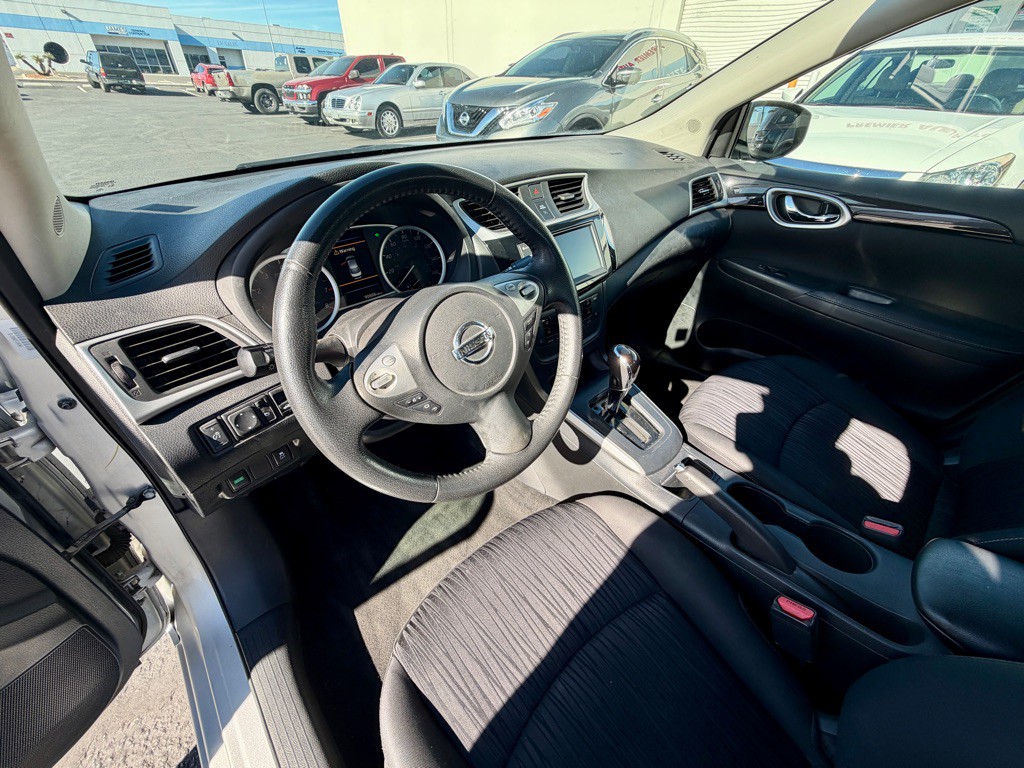 2019 Nissan Sentra Image 11