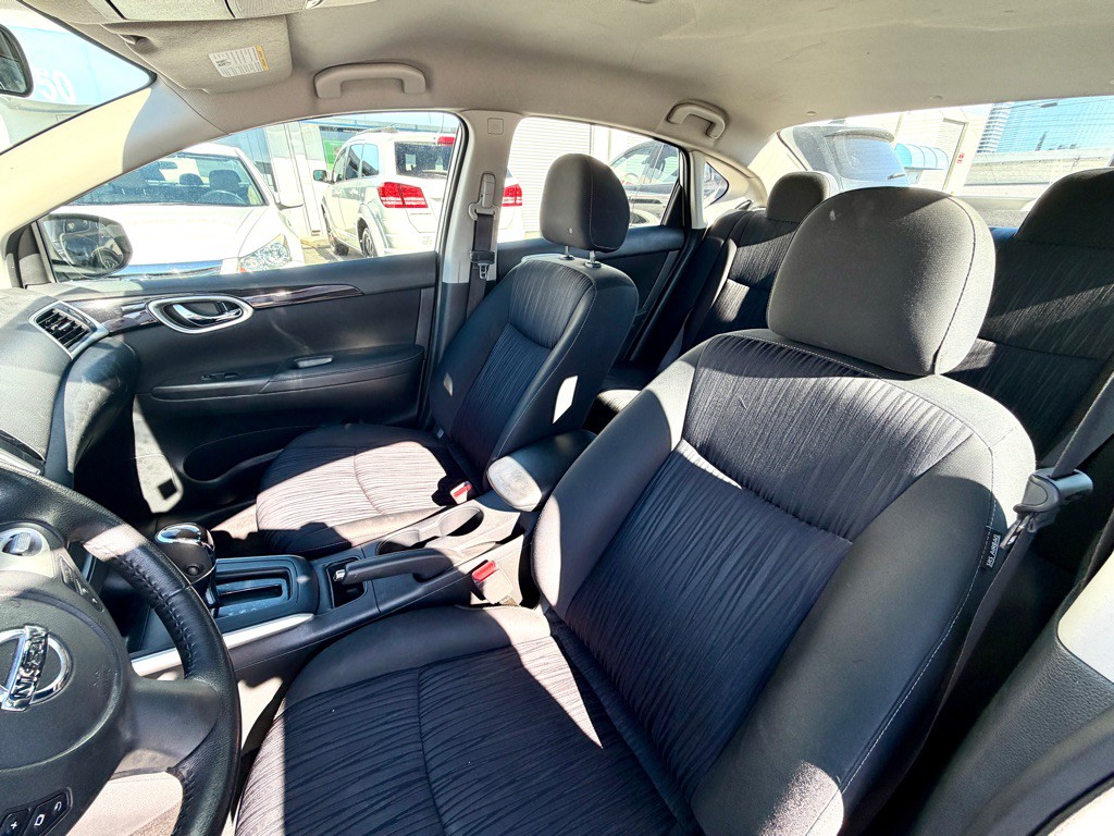 2019 Nissan Sentra Image 12