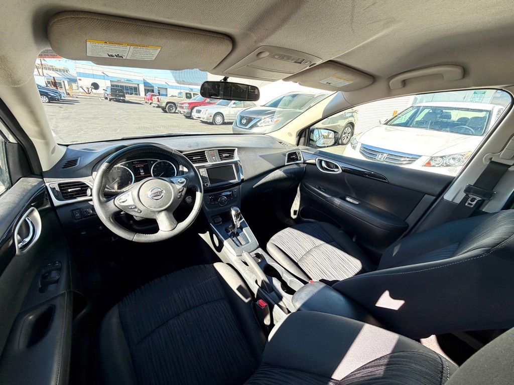 2019 Nissan Sentra Image 13