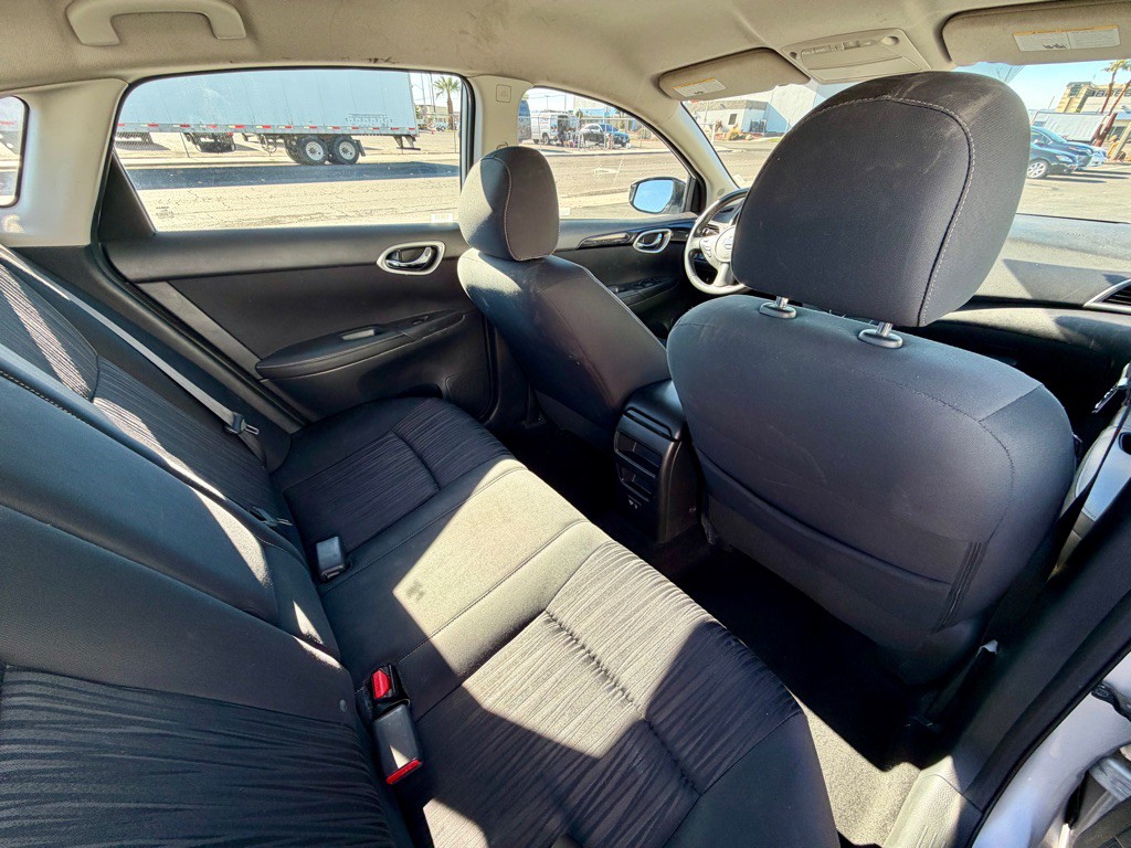 2019 Nissan Sentra Image 14