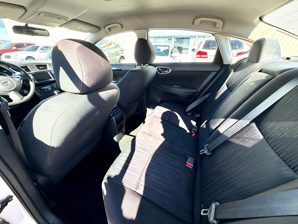 2019 Nissan Sentra Image 15