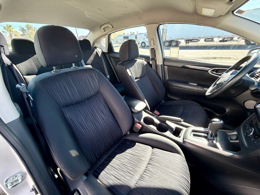 2019 Nissan Sentra Image 17