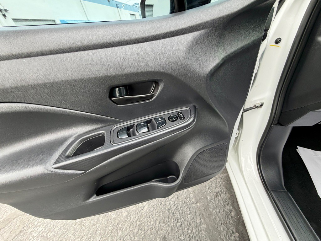 2020 Nissan Versa Image 54