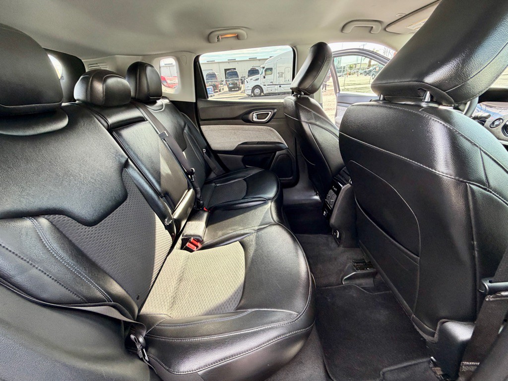 2022 Jeep Compass Image 20