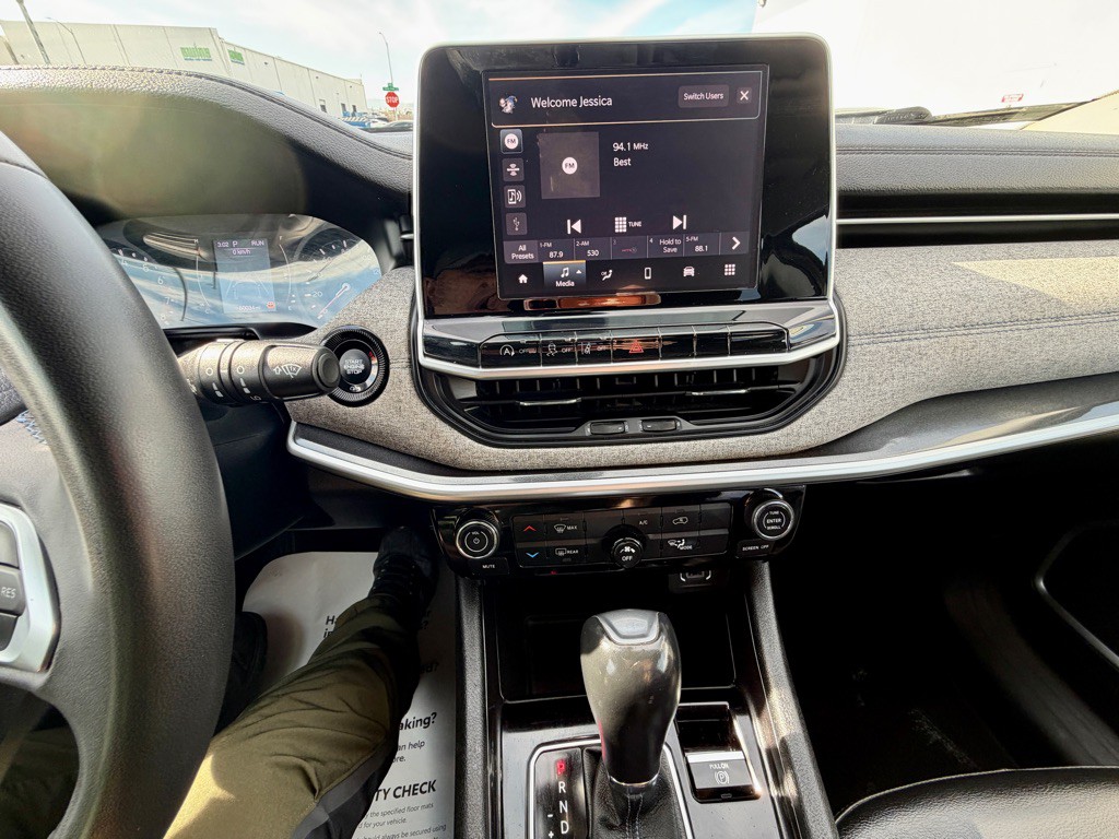 2022 Jeep Compass Image 27