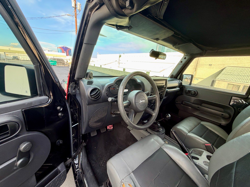 2009 Jeep Wrangler Image 18