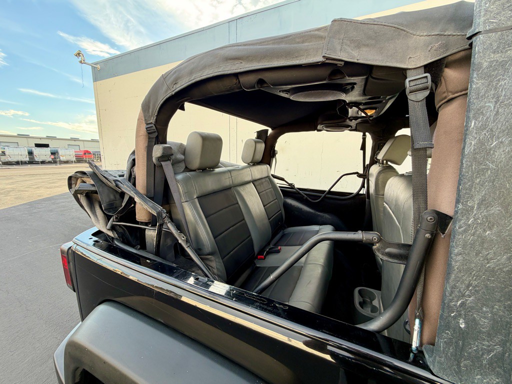 2009 Jeep Wrangler Image 21