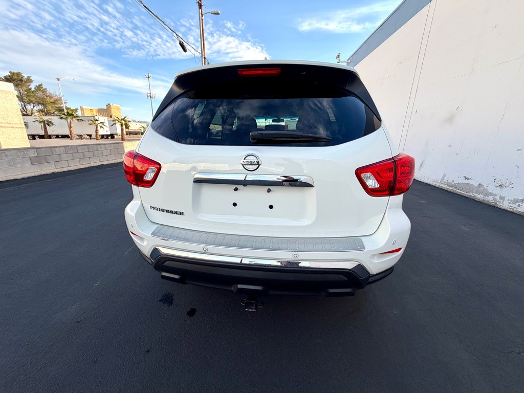 2020 Nissan Pathfinder Image 6