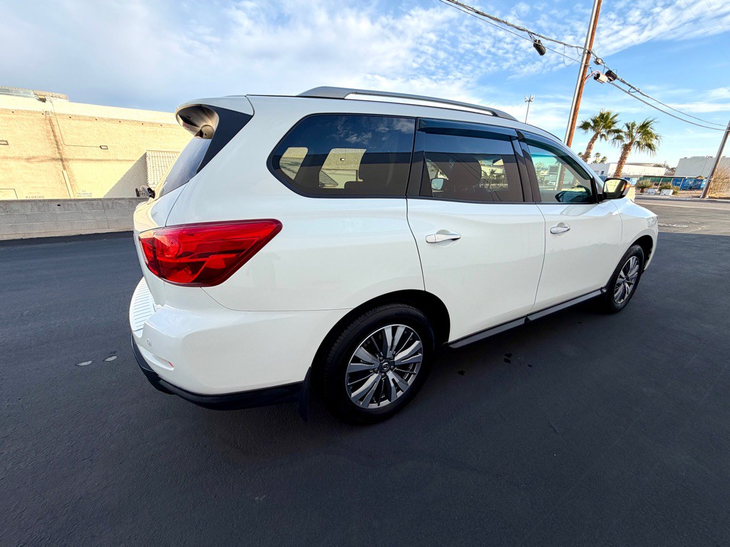 2020 Nissan Pathfinder Image 7