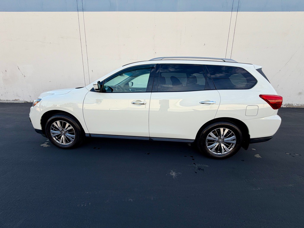 2020 Nissan Pathfinder Image 8