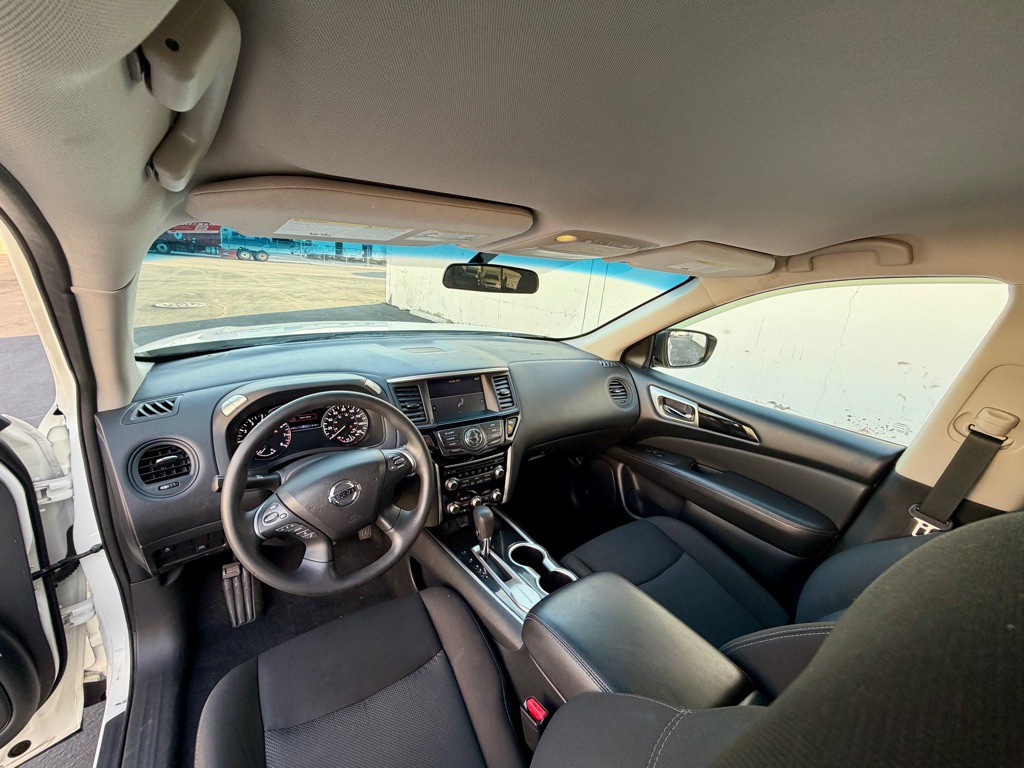 2020 Nissan Pathfinder Image 15